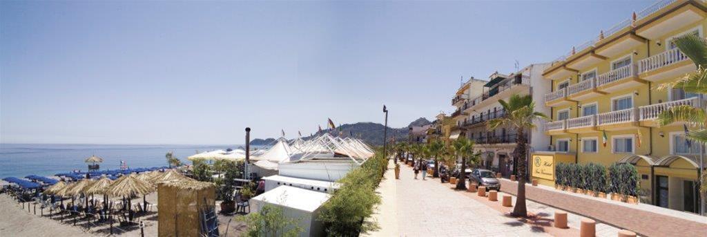 Hotel Orizzonte Letojanni Exterior photo